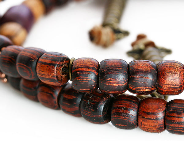 Buddhist Mala Beads Purpleheart and Rengas Tiger Wood Close Up