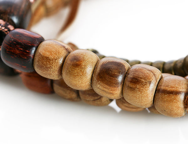 Buddhist Mala Beads Rengas Tiger and Olivewood Close Up