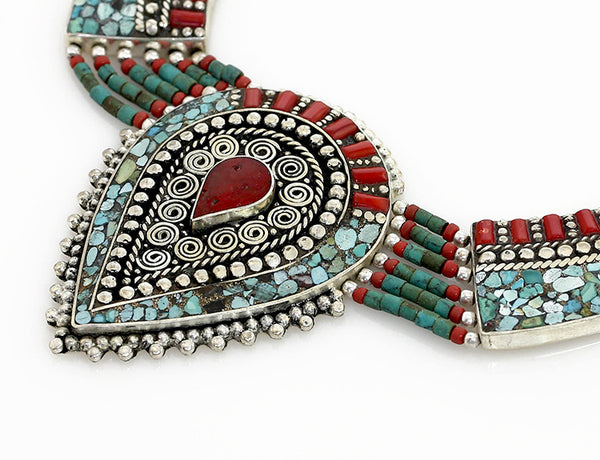 Vintage Tibetan Necklace with Reverse Tear Drop Pendant Close Up